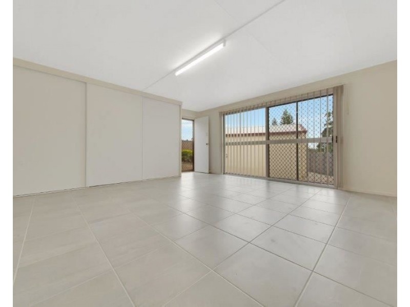 5 Apollo Drive, Clinton QLD 4680