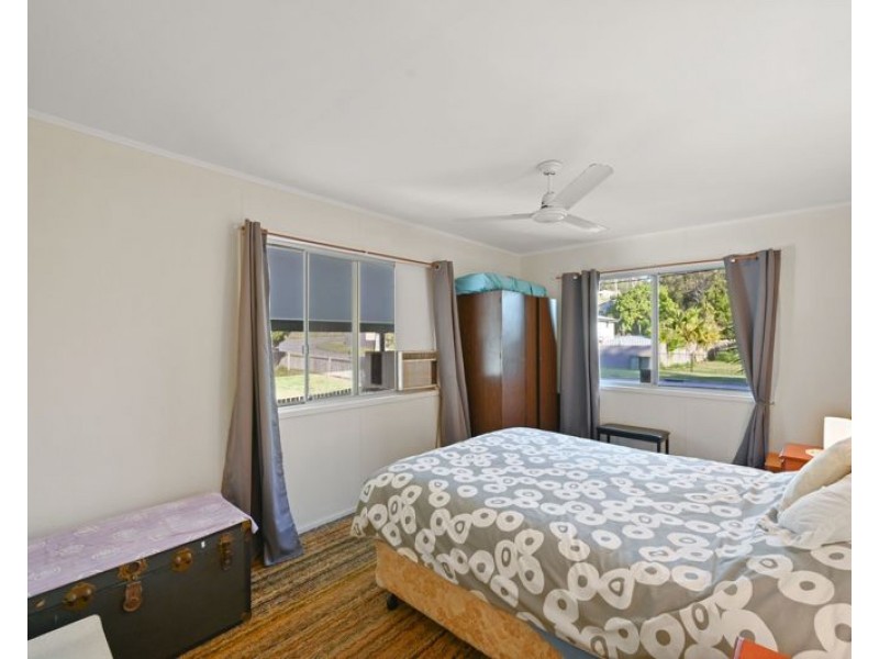 3 Flounder Crescent, Toolooa QLD 4680