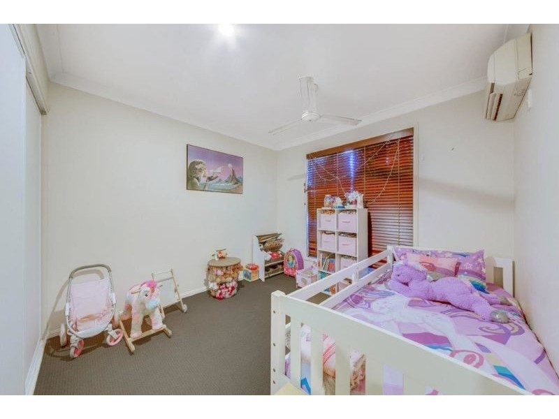 56 Emmadale Drive, New Auckland QLD 4680