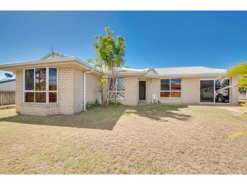 56 Emmadale Drive, New Auckland QLD 4680