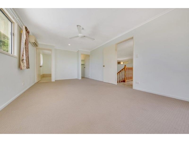 14 Fawley Close, Telina QLD 4680