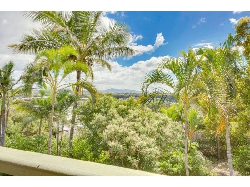14 Fawley Close, Telina QLD 4680