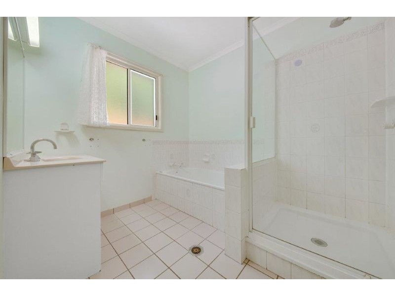 14 Fawley Close, Telina QLD 4680