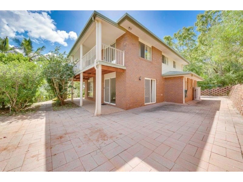 14 Fawley Close, Telina QLD 4680