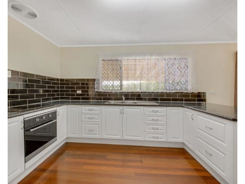 63 Sutton Street, Barney Point QLD 4680