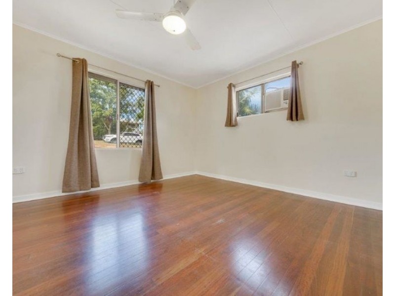 63 Sutton Street, Barney Point QLD 4680