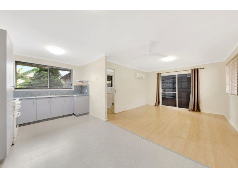 65 Dixon Drive, Telina QLD 4680