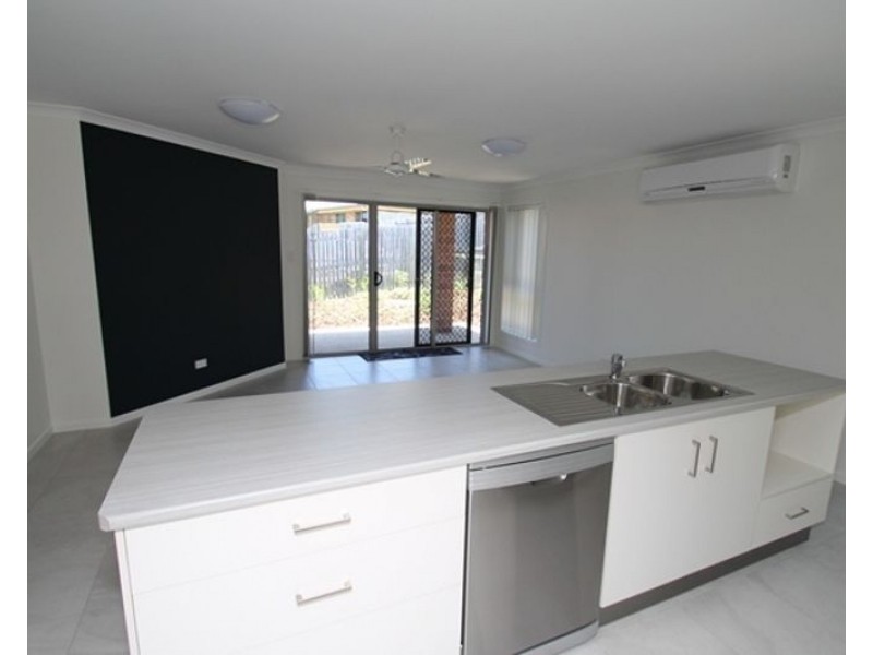 1 Eugenie Court, Glen Eden QLD 4680