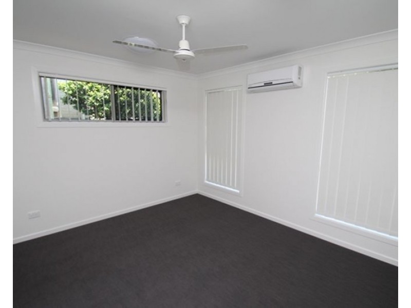 1 Eugenie Court, Glen Eden QLD 4680