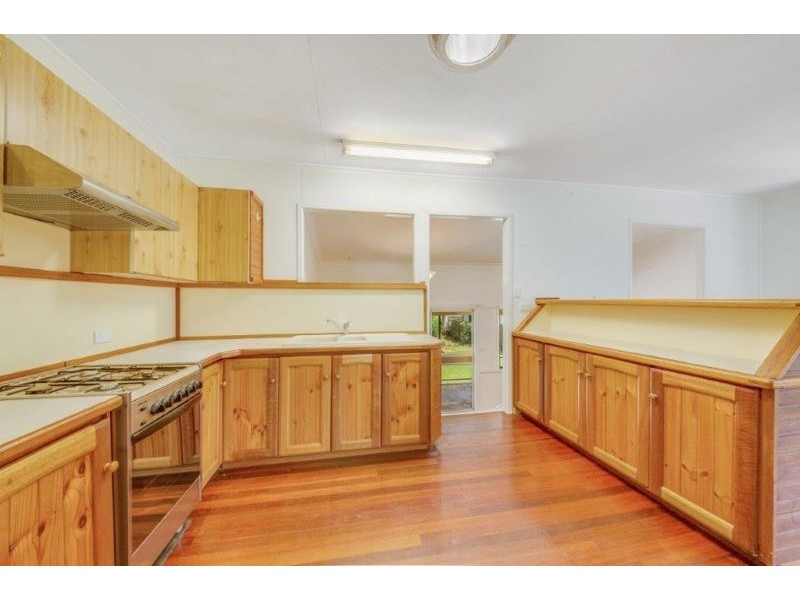 5 NORRIS STREET, West Gladstone QLD 4680