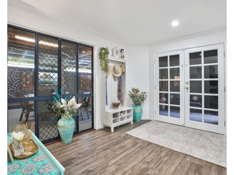 15 Parsloe Street, Telina QLD 4680