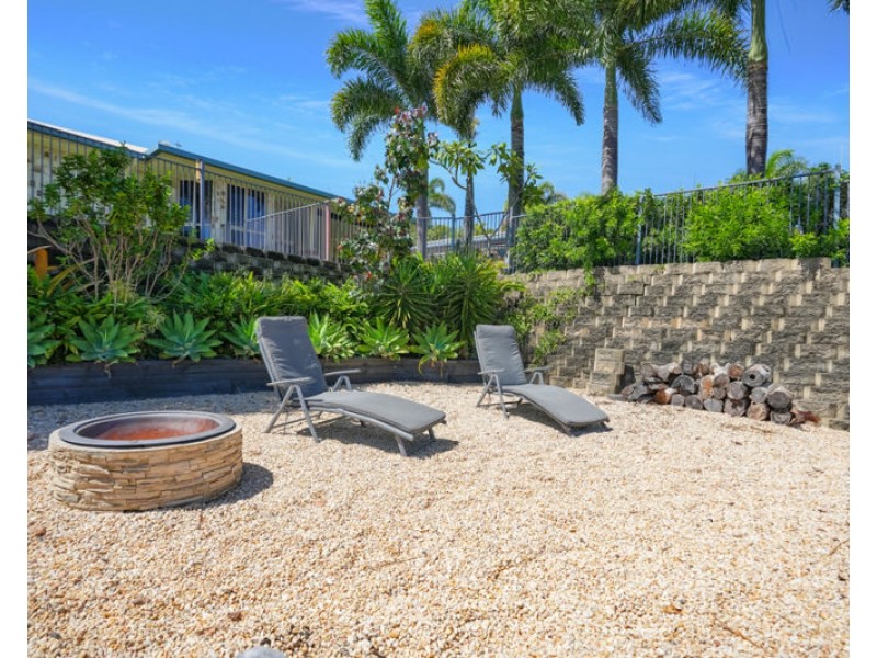 15 Parsloe Street, Telina QLD 4680