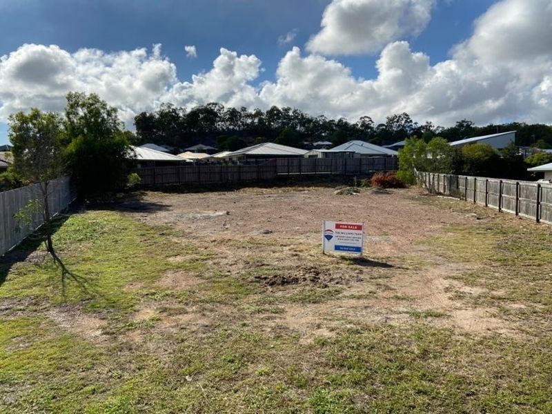 17 Bragg Court, Kirkwood QLD 4680