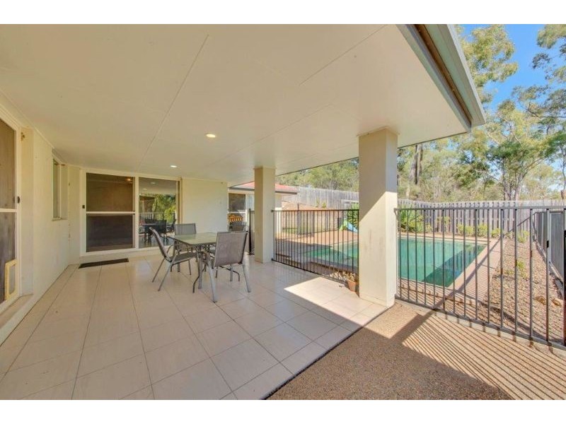 21 Lingwoodock Place, Glen Eden QLD 4680