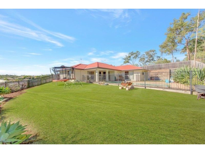 21 Lingwoodock Place, Glen Eden QLD 4680