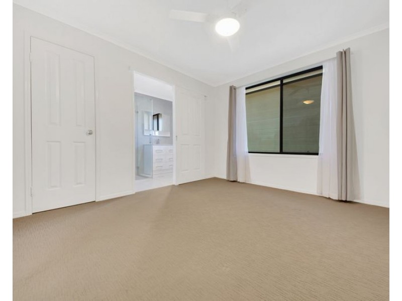 4 Gapparis Street, Kin Kora QLD 4680