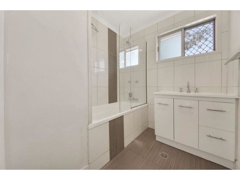 20 Harvey Road, Clinton QLD 4680