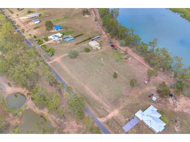 17 Lagoon Road, Beecher QLD 4680