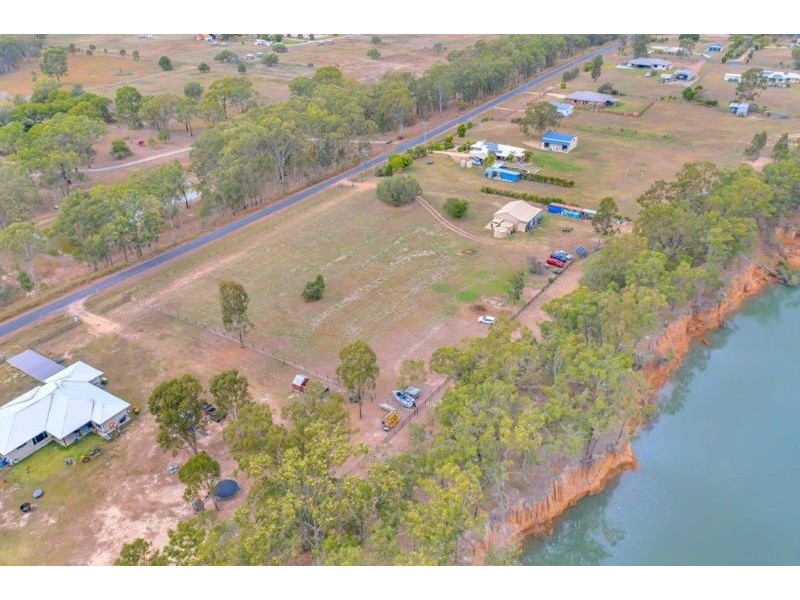 17 Lagoon Road, Beecher QLD 4680