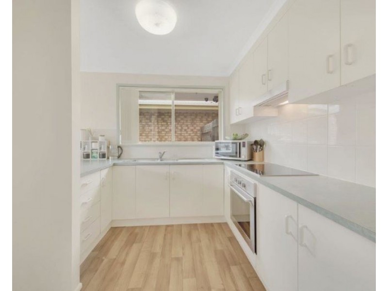 5 Weatherly Court, Clinton QLD 4680