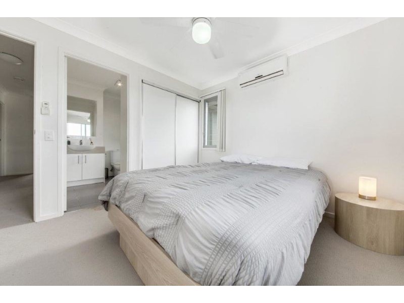 7/2 Beezley Street, Glen Eden QLD 4680