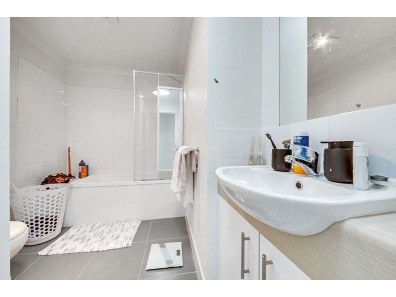 7/2 Beezley Street, Glen Eden QLD 4680