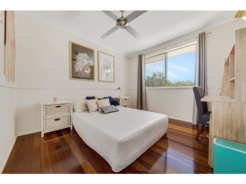 36 Jupiter Street, Telina QLD 4680