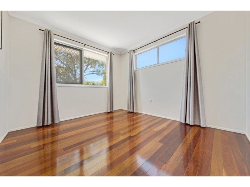 36 Jupiter Street, Telina QLD 4680