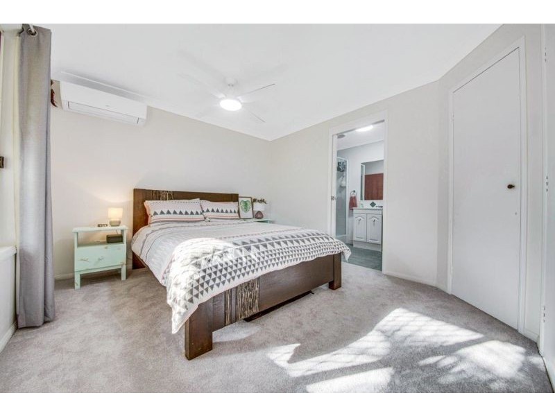 15 Jarrah Drive, Boyne Island QLD 4680