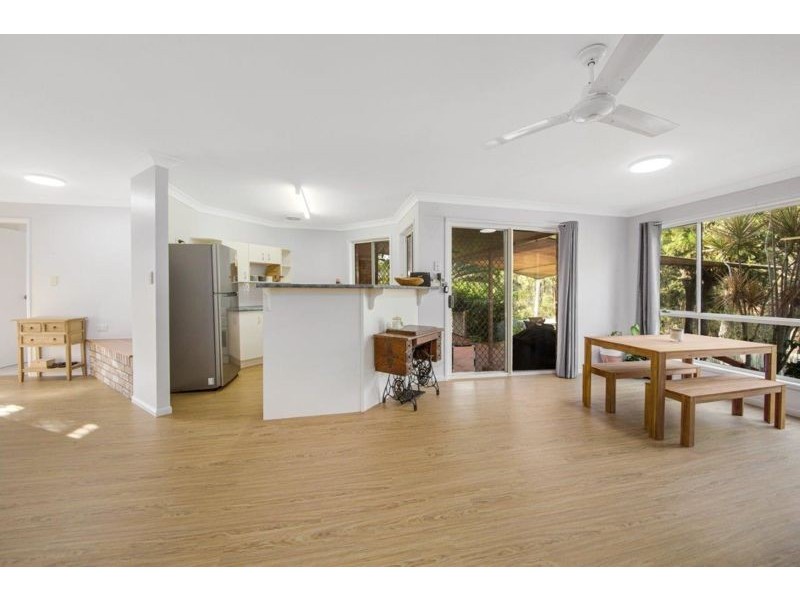 15 Jarrah Drive, Boyne Island QLD 4680