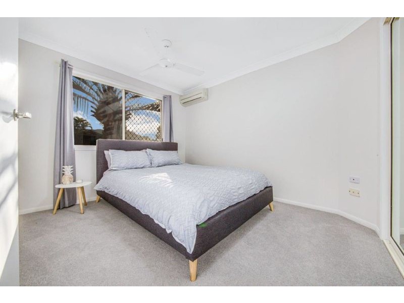 15 Jarrah Drive, Boyne Island QLD 4680