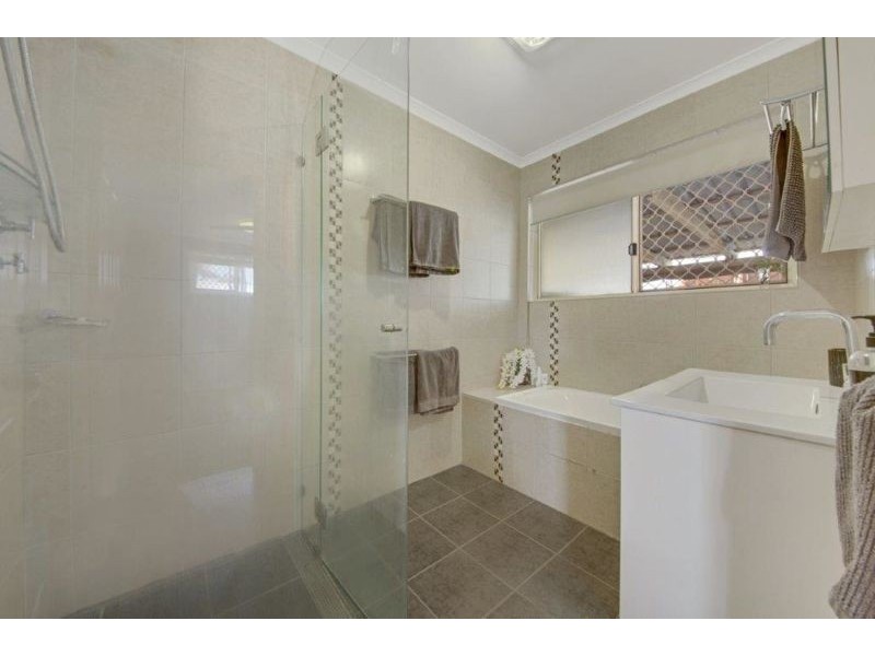 8 Melbourne Court, Calliope QLD 4680