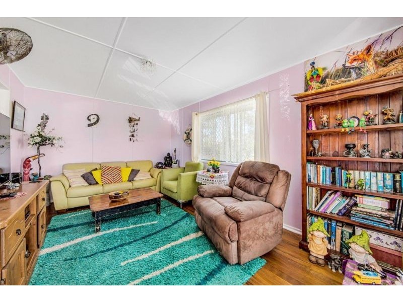 29 Moura Crescent, Barney Point QLD 4680