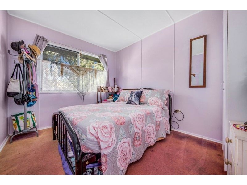 29 Moura Crescent, Barney Point QLD 4680