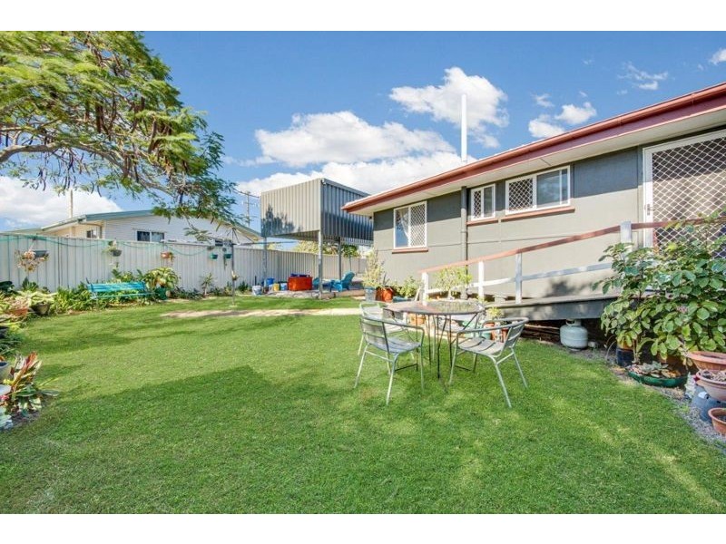 29 Moura Crescent, Barney Point QLD 4680