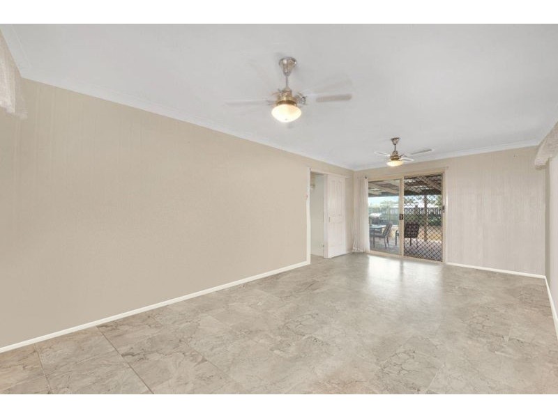 31 Carinya Drive, Clinton QLD 4680