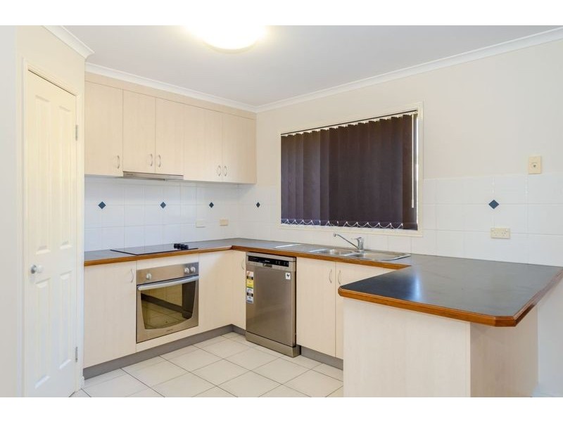 34 Skyline Drive, New Auckland QLD 4680