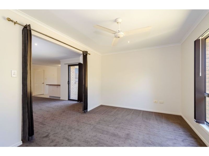 34 Skyline Drive, New Auckland QLD 4680