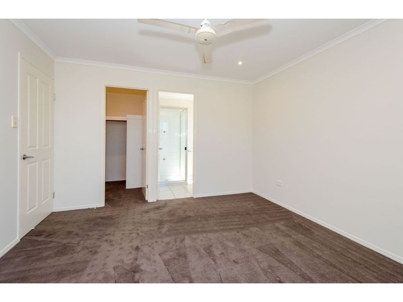 34 Skyline Drive, New Auckland QLD 4680