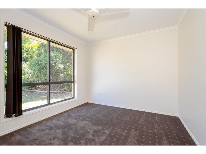 34 Skyline Drive, New Auckland QLD 4680