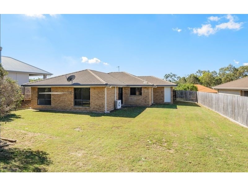 34 Skyline Drive, New Auckland QLD 4680