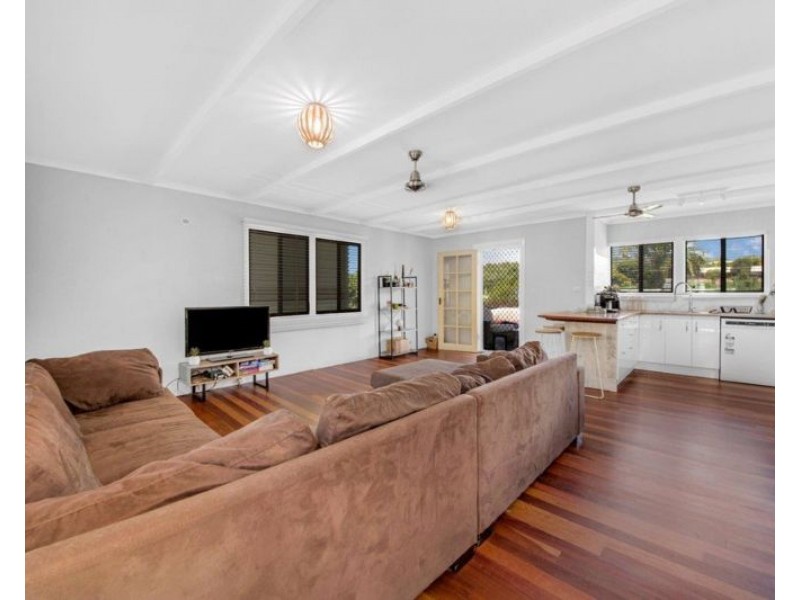 94 Elizabeth Street, South Gladstone QLD 4680