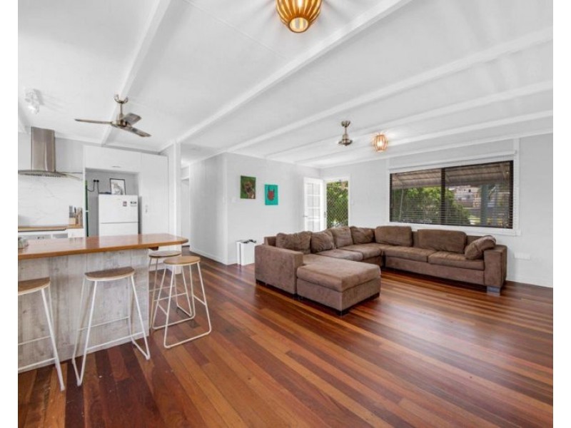 94 Elizabeth Street, South Gladstone QLD 4680