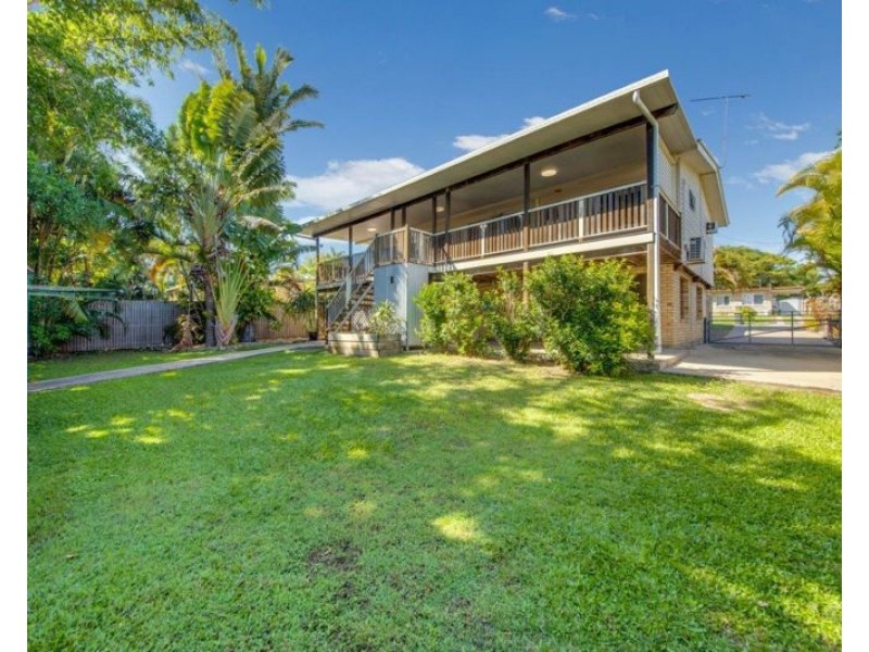 25 Campbell Street, Clinton QLD 4680