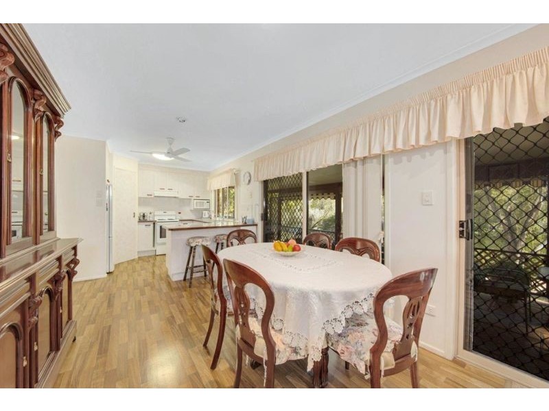 11 Weatherley Court, Clinton QLD 4680