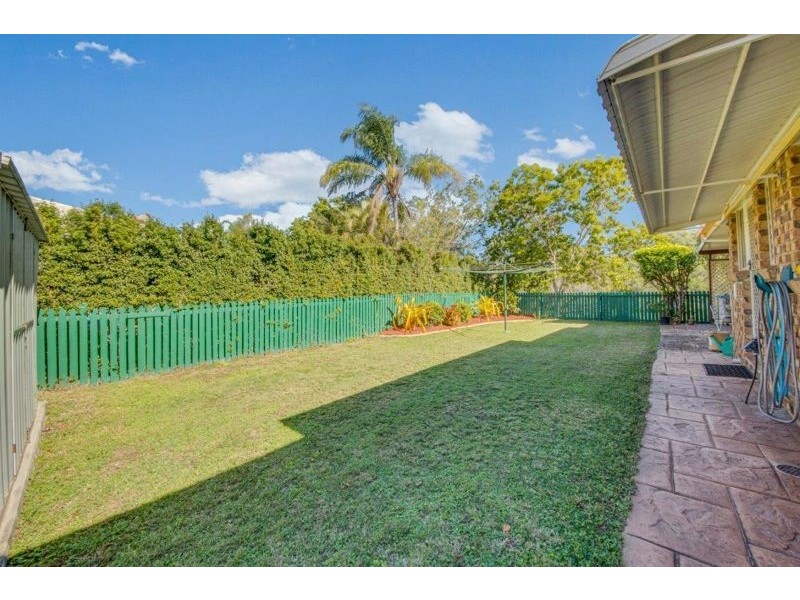 11 Weatherley Court, Clinton QLD 4680