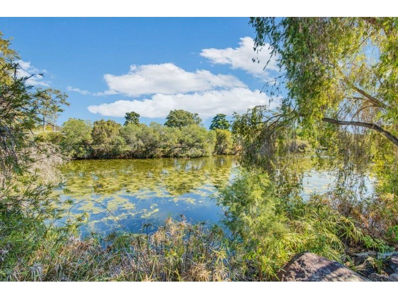 11 Weatherley Court, Clinton QLD 4680