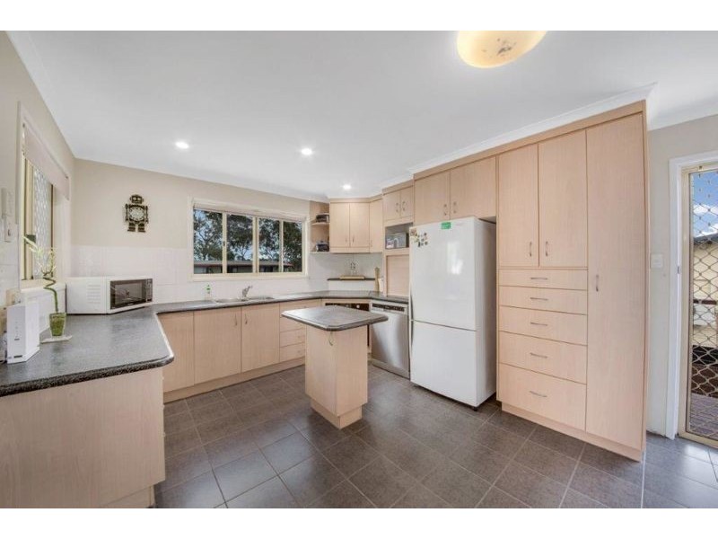 12 Watson Close, South Gladstone QLD 4680