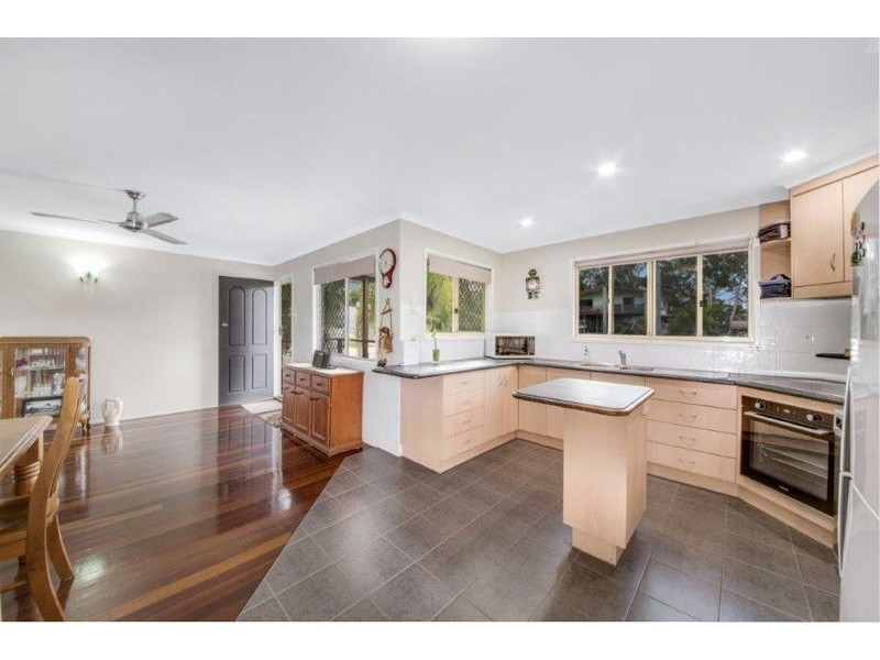 12 Watson Close, South Gladstone QLD 4680