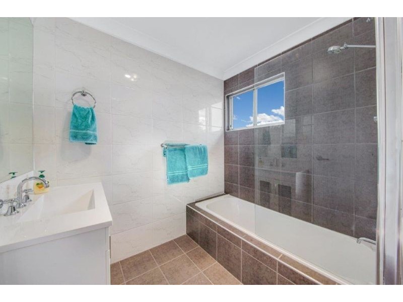 12 Watson Close, South Gladstone QLD 4680